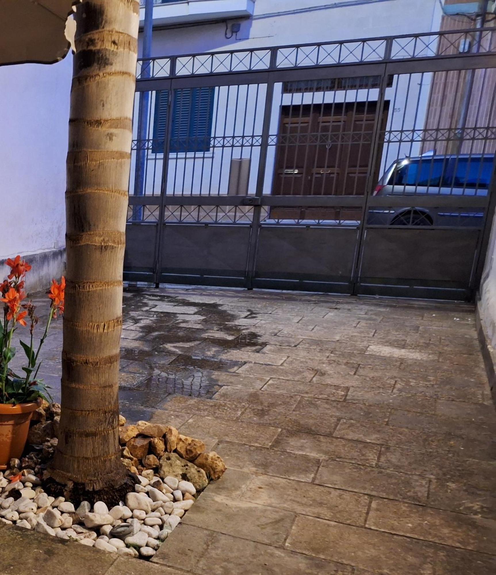 B&B Residenza Pizziniaco Lecce Bagian luar foto